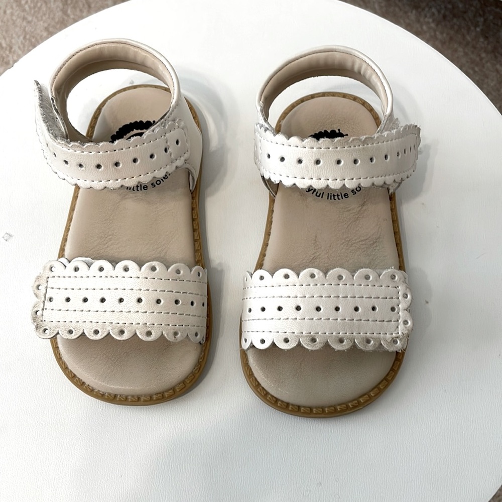 Sandals. Toddler size six. EUC